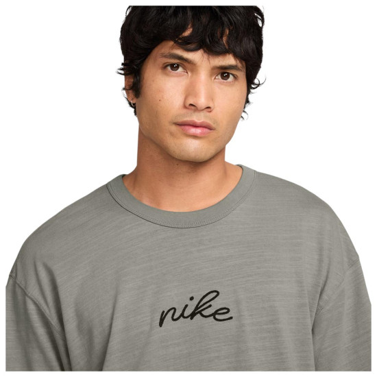 Nike Ανδρική κοντομάνικη μπλούζα Sportswear Premium Essentials Tee